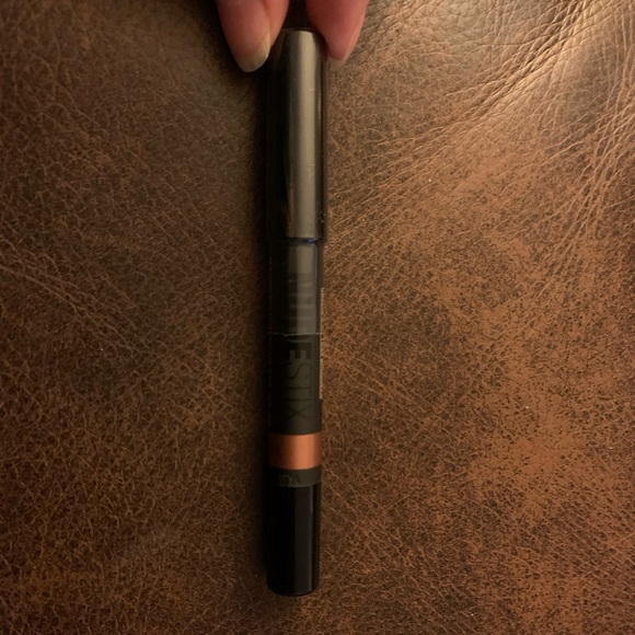 NUDESTIX - MAGNETIC LUMINOUS EYE COLOR - Picture 3 of 6